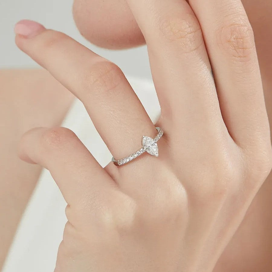 Women's Horse Eye Moissanite Light Luxury Sense Of Glance Rings