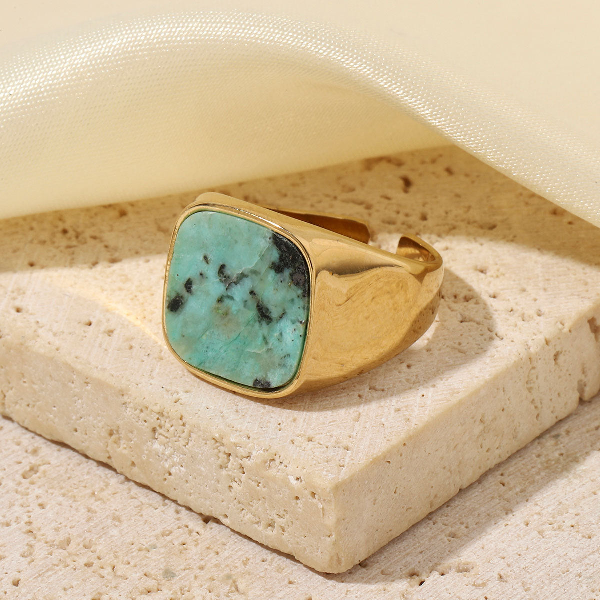 Steel Yellow Tiger Natural Stone Female Green Gold Jewelry Rings