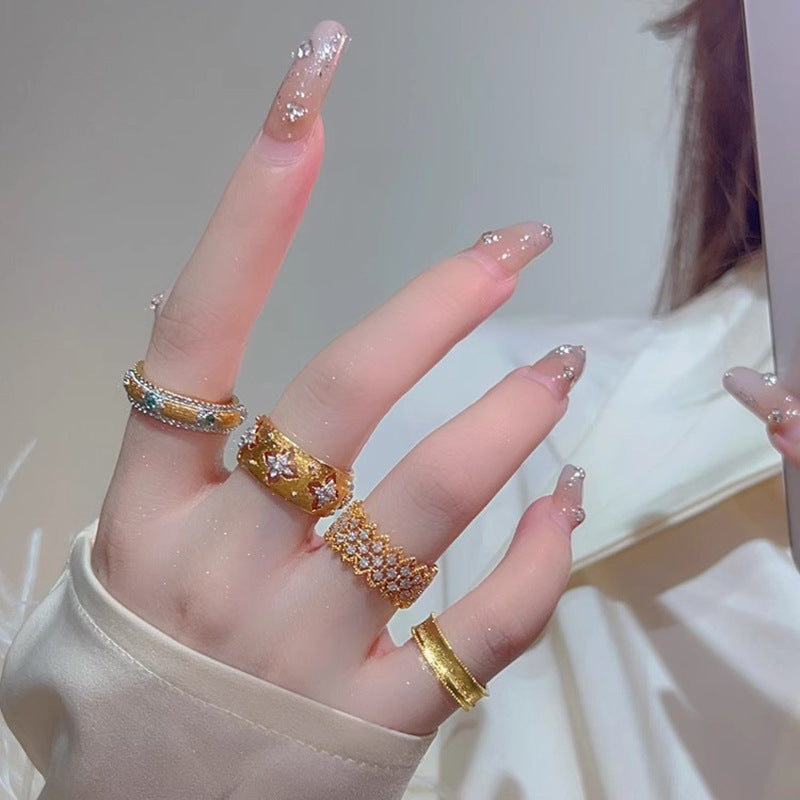 Women's Ornament Vintage Style Gold-plated Brushed Light Rings