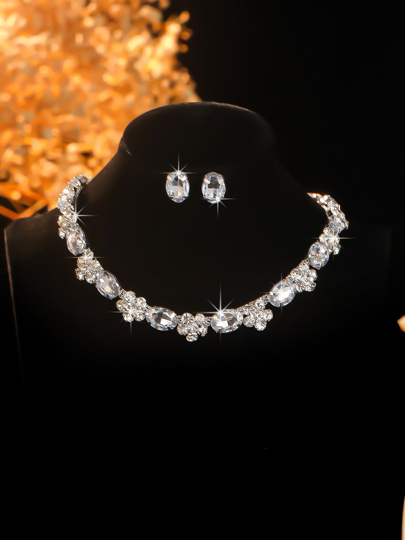 Retro Design Zircon Exquisite Fashion Temperament Necklaces