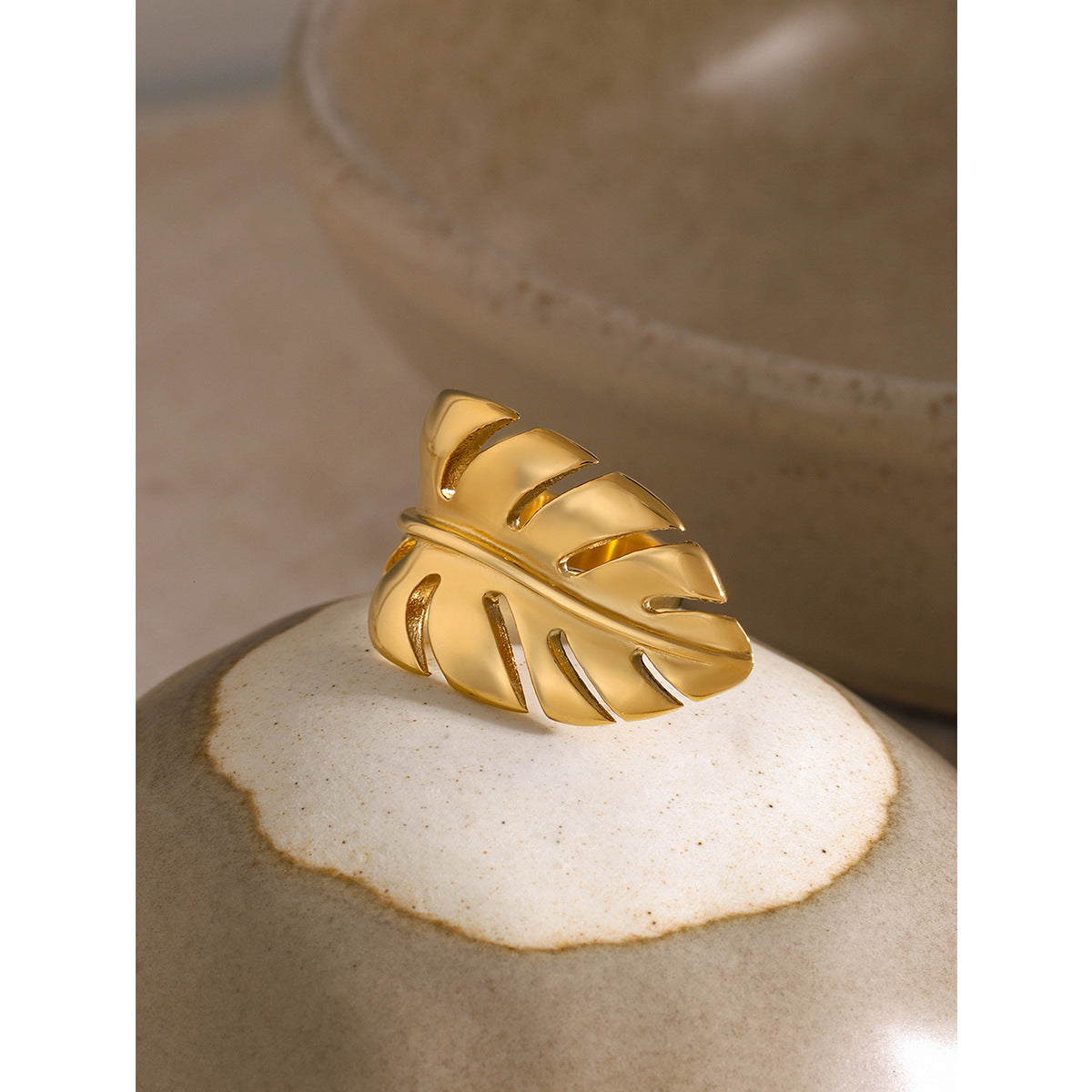 Minimalist Design Niche Leaf Feather Open Rings