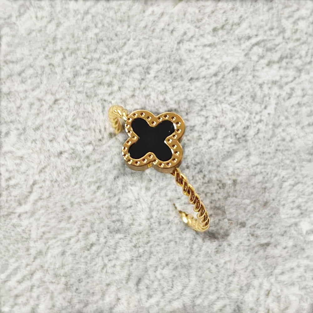 Refreshing Minority Simple Personality Fashion Lucky Four-leaf Clover Stainless Ring
