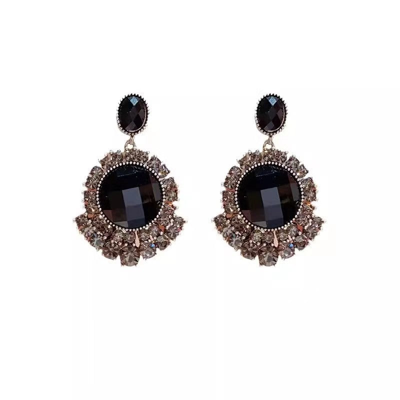Graceful Fashionable Black Crystal Eardrops Needle Niche Design Rings