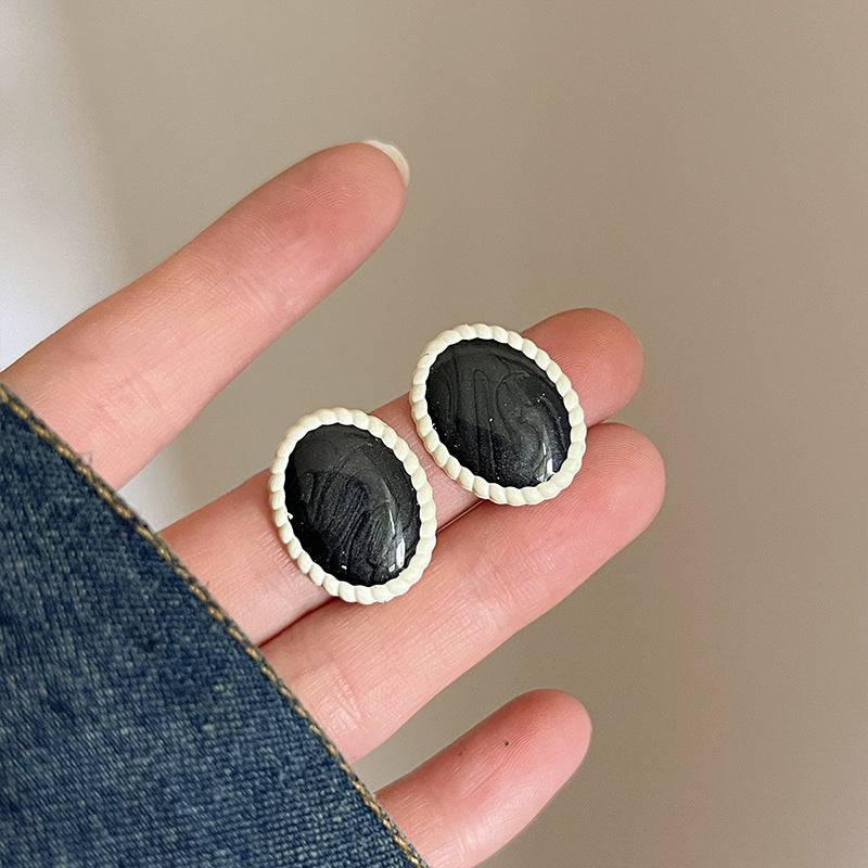 Women's Mori Style French Retro Camellia For Design Earrings