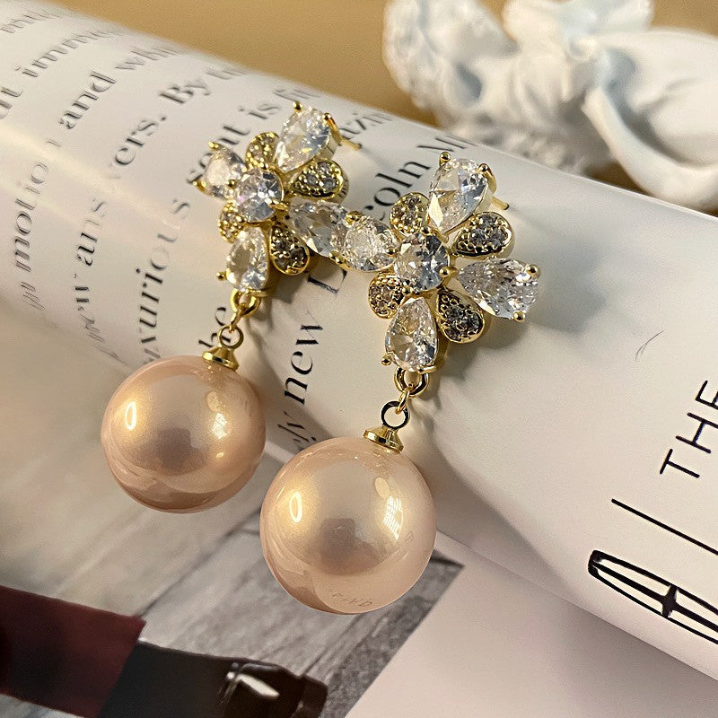 Shining Diamond Irregular Round Female Special Earrings