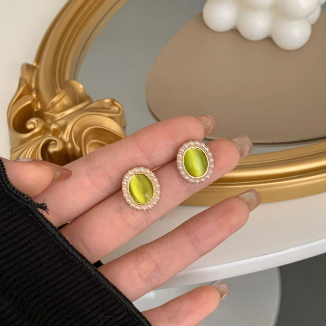 Simple Oval Cat Eye Stylish French Earrings