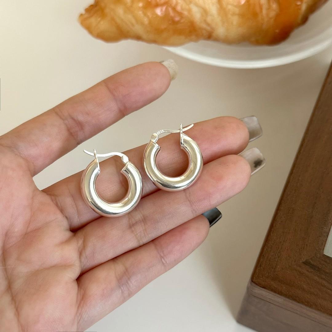 Women's Korean Style Simple Personality O-shaped Round For Ear Earrings