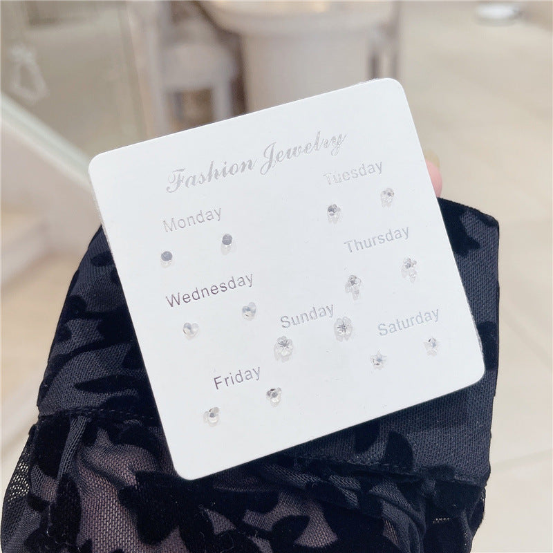 Mini Ear Plastic Bar Suit Small Heart Earrings