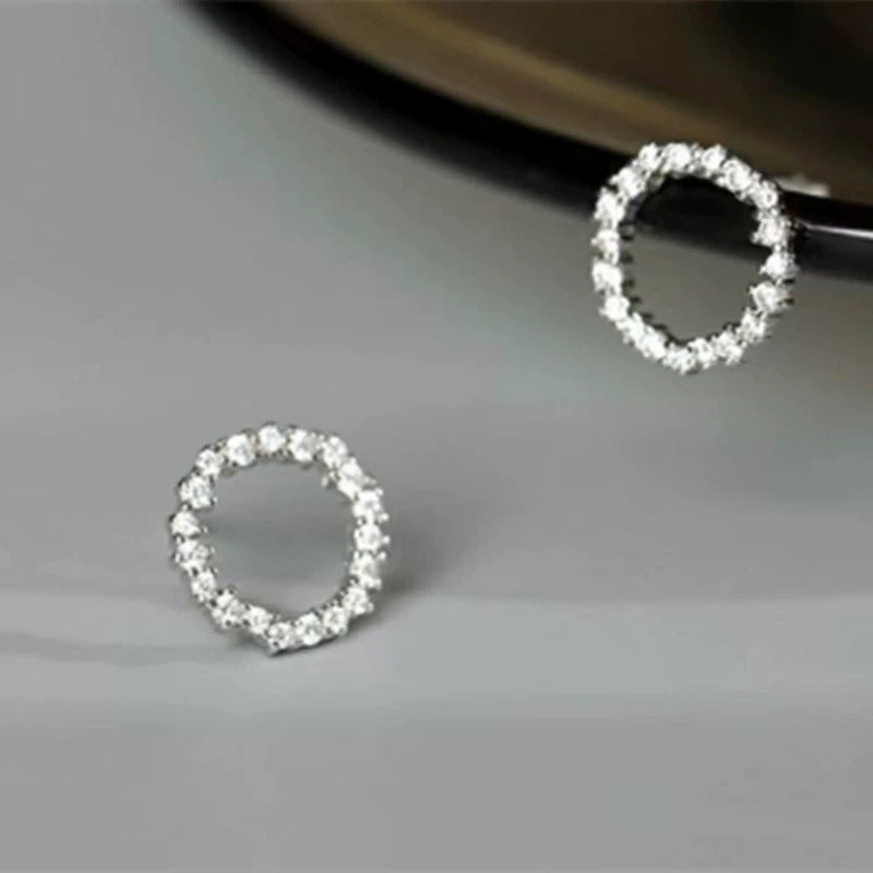 Women's Small Exquisite Circle Ear Niche Design Eardrops Stud Earrings