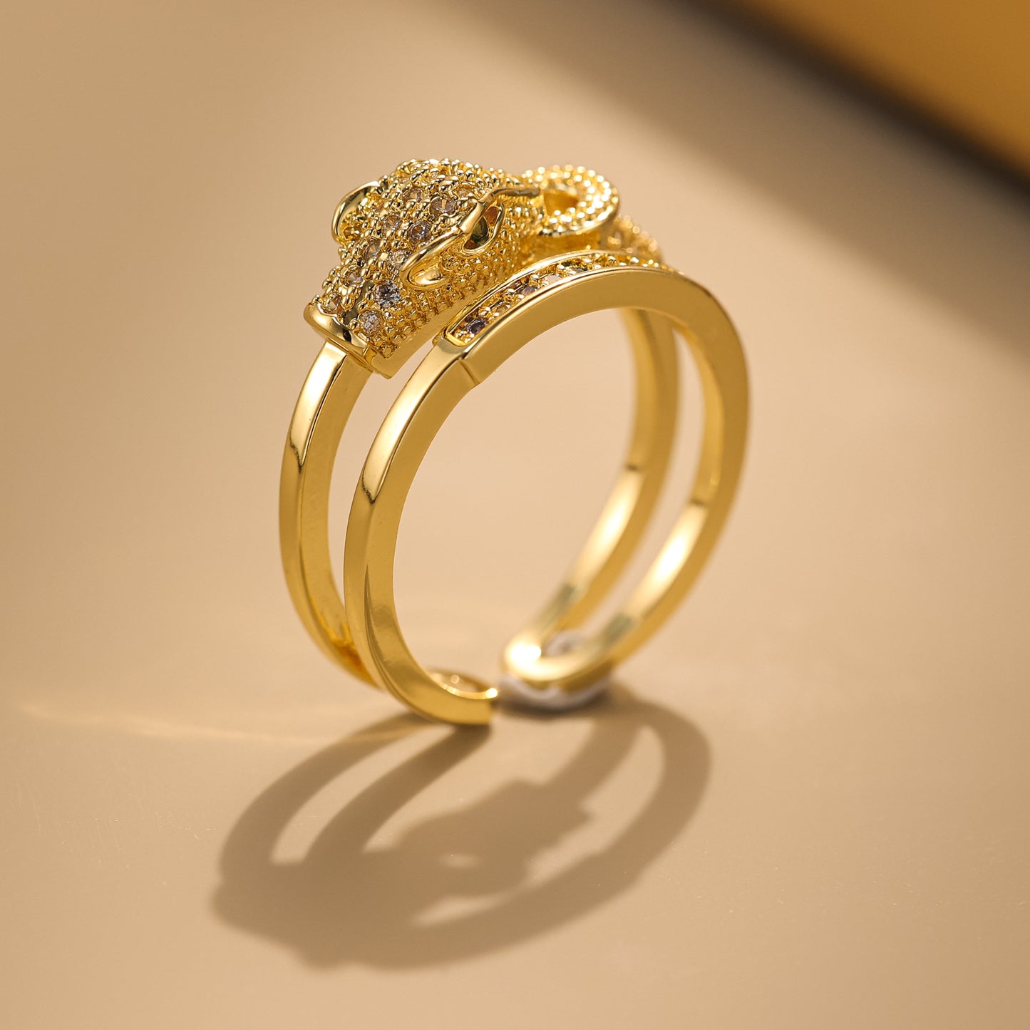 Women's & Men's Gold Micro Inlaid Zircon Fashion Leopard Rings