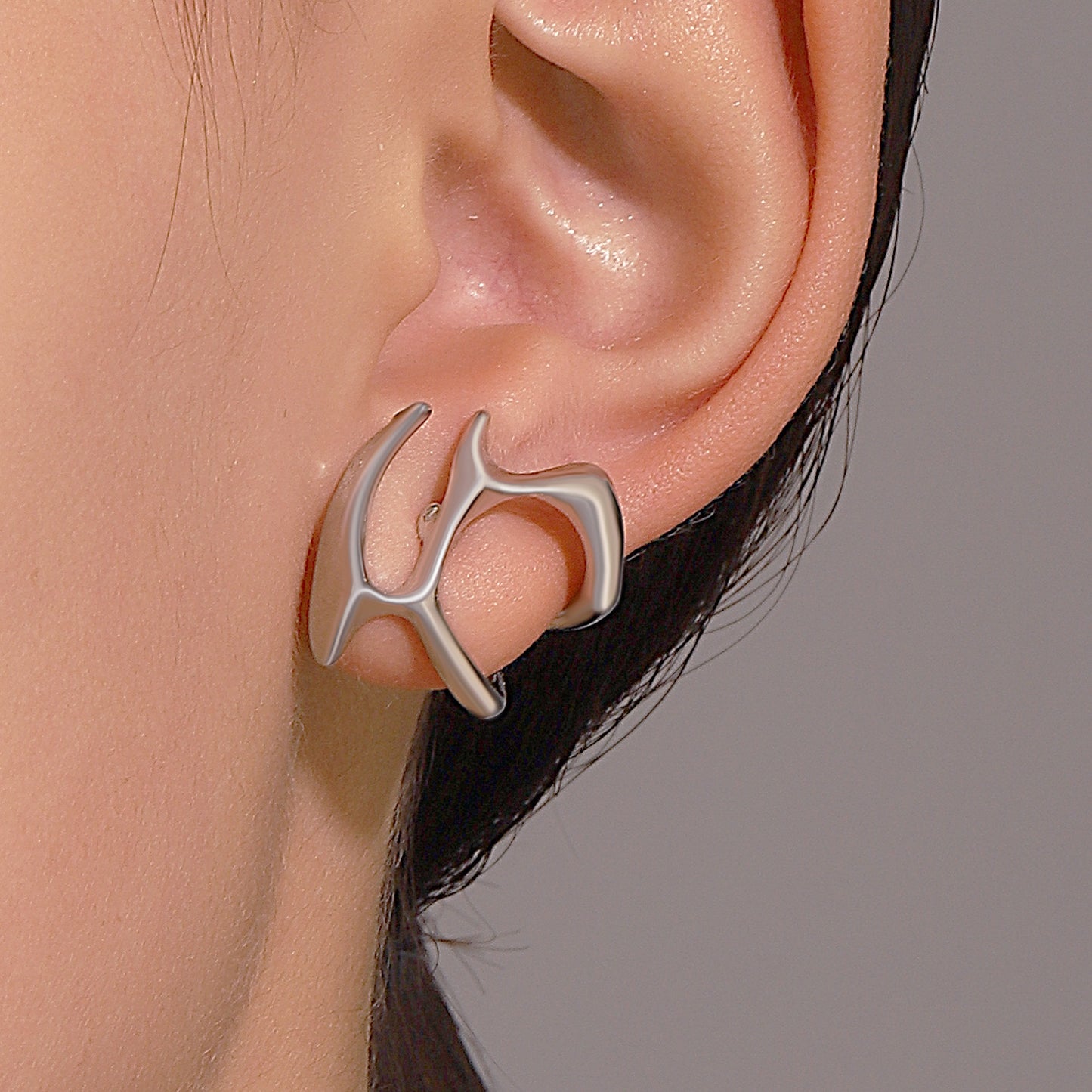 Liquid Hollow Ear Female Graceful Personality Creative Design Alloy Earrings