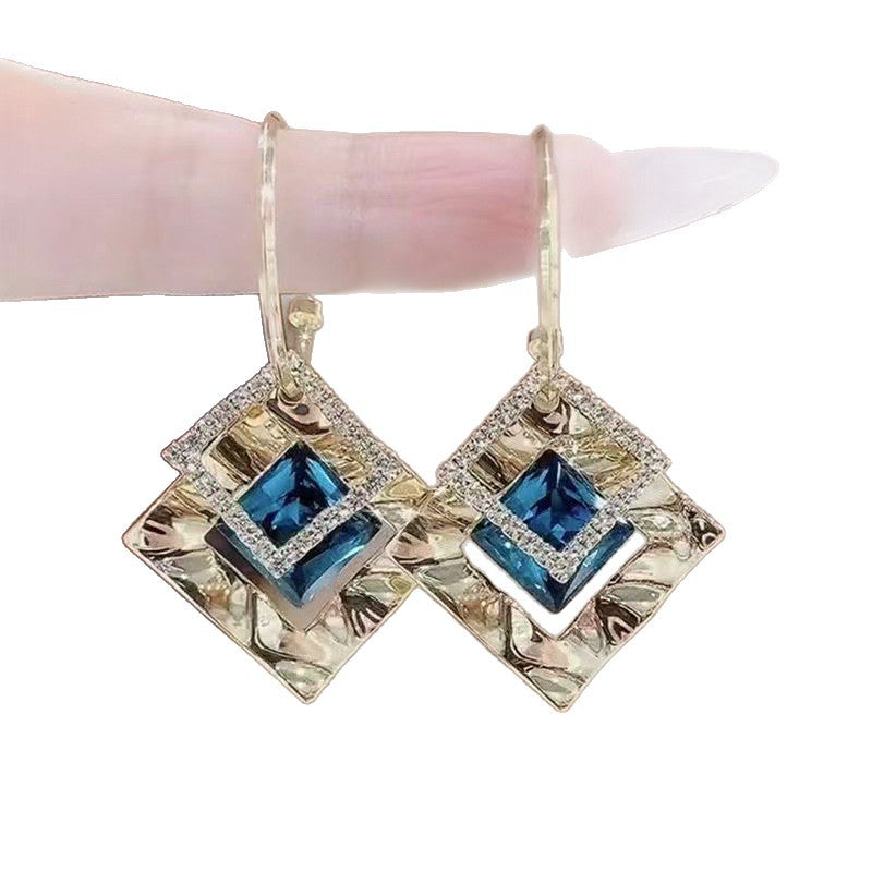 Women's High-grade Geometric Diamond Flashing Trendy Graceful Earrings