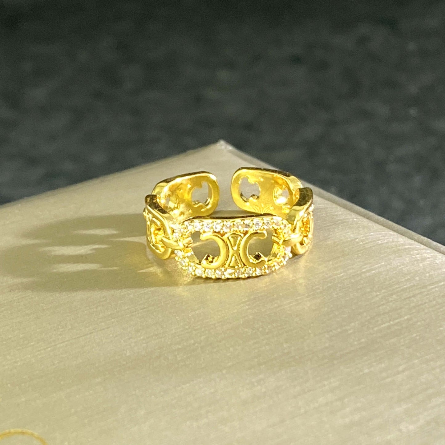 Hollow Zircon Roman Female Cold Style Couple Design Rings