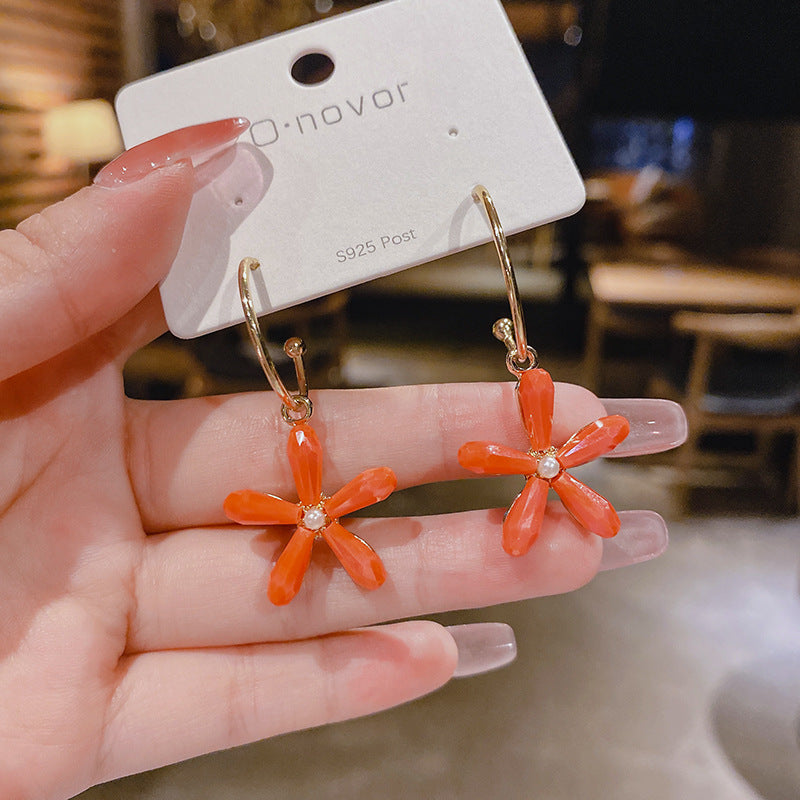 Simple Female Sier Light High-grade Small Ear Earrings