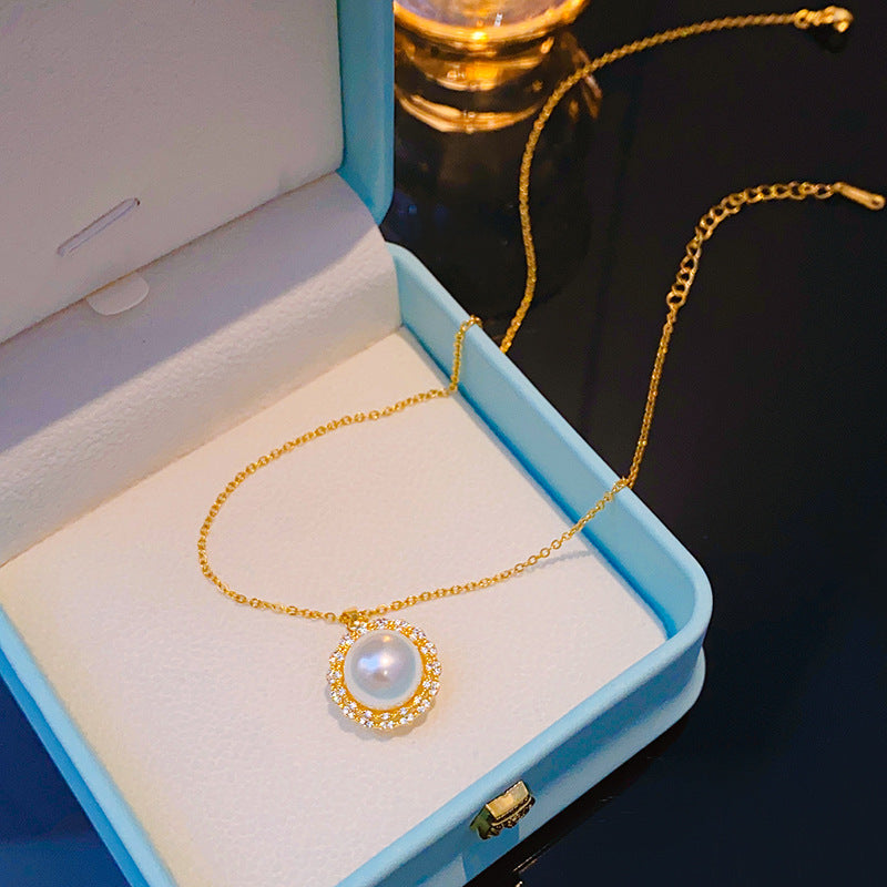 Women's Special Interest Light Luxury Clavicle Chain Necklaces
