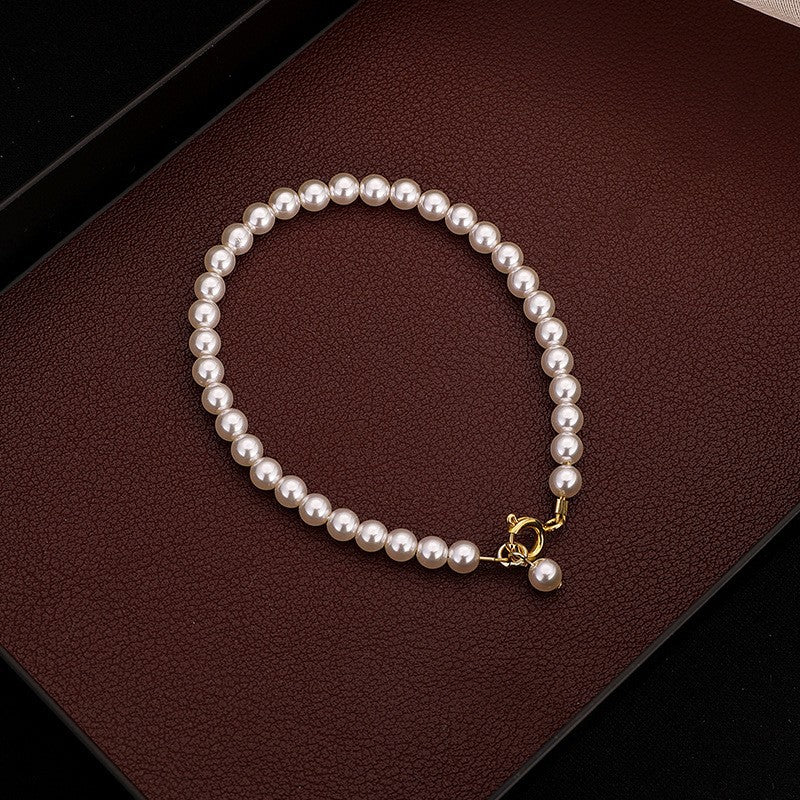 Women's Shell Pearls Fashionable Exquisite Light Luxury Girlfriends Bracelets