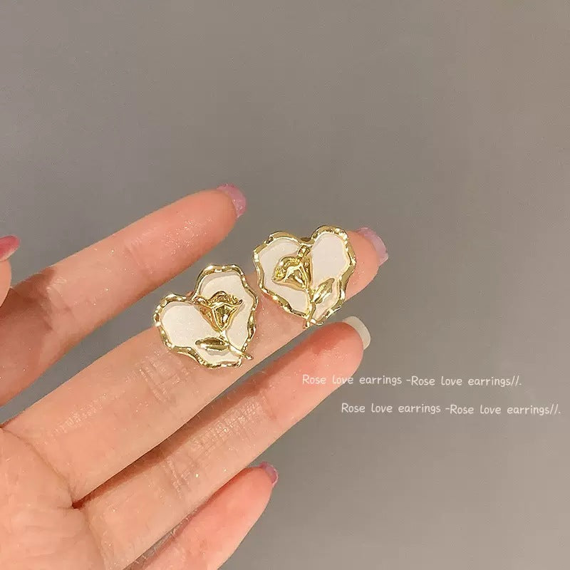 Light Luxury Diamond Female Niche Design Earrings
