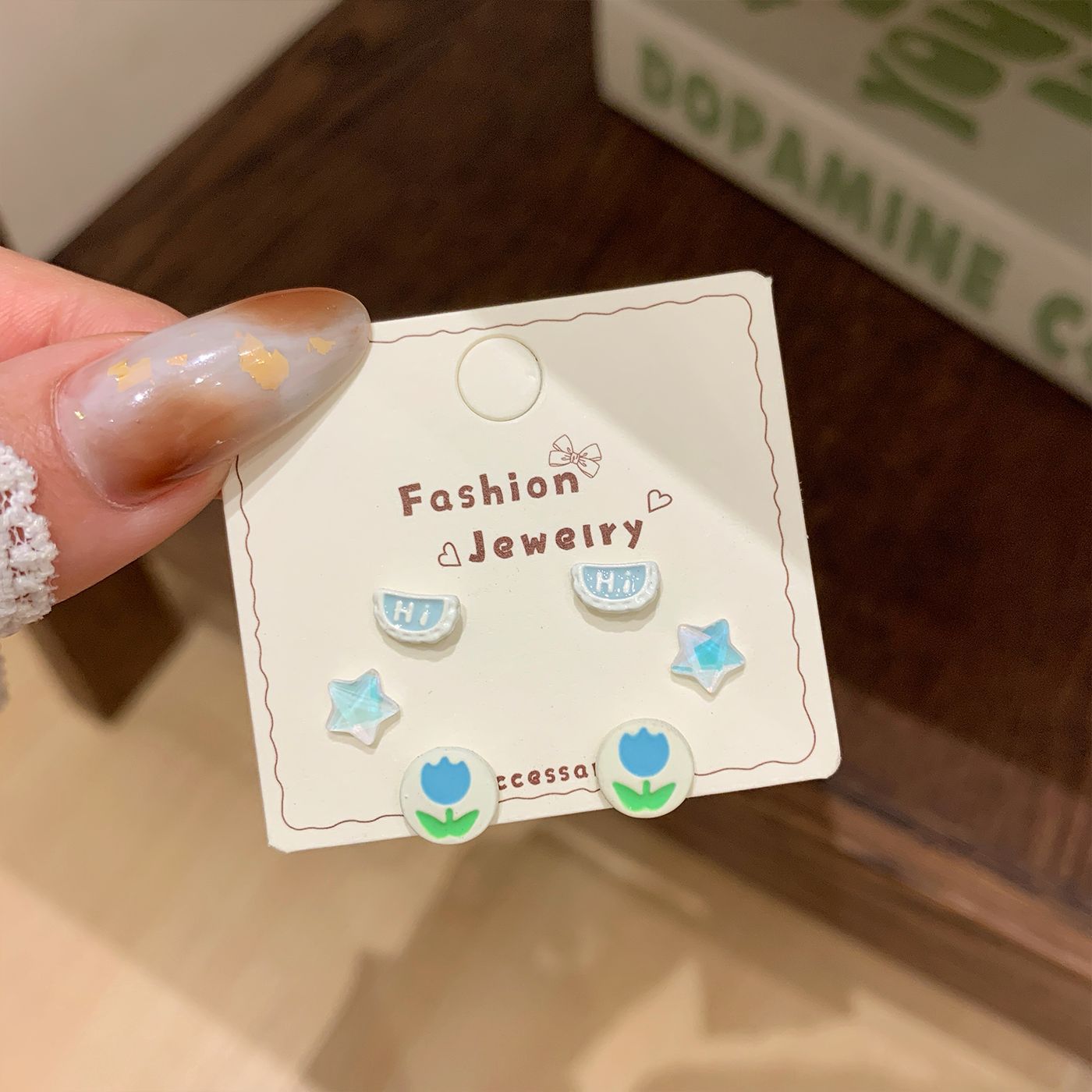 Women's Cartoon Cute Flowers Loves Cats Three-piece Stud Earrings