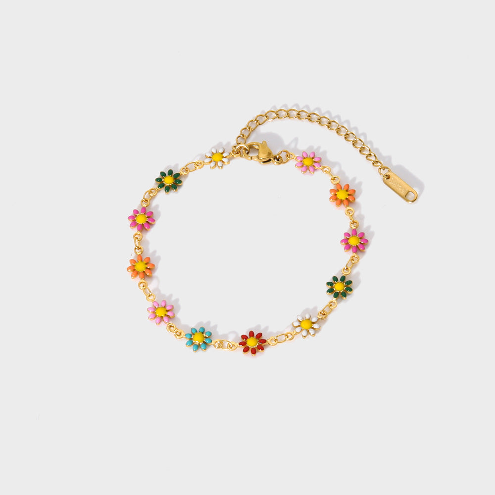 Titanium Steel Little Daisy Advanced Gold-plated Bracelets