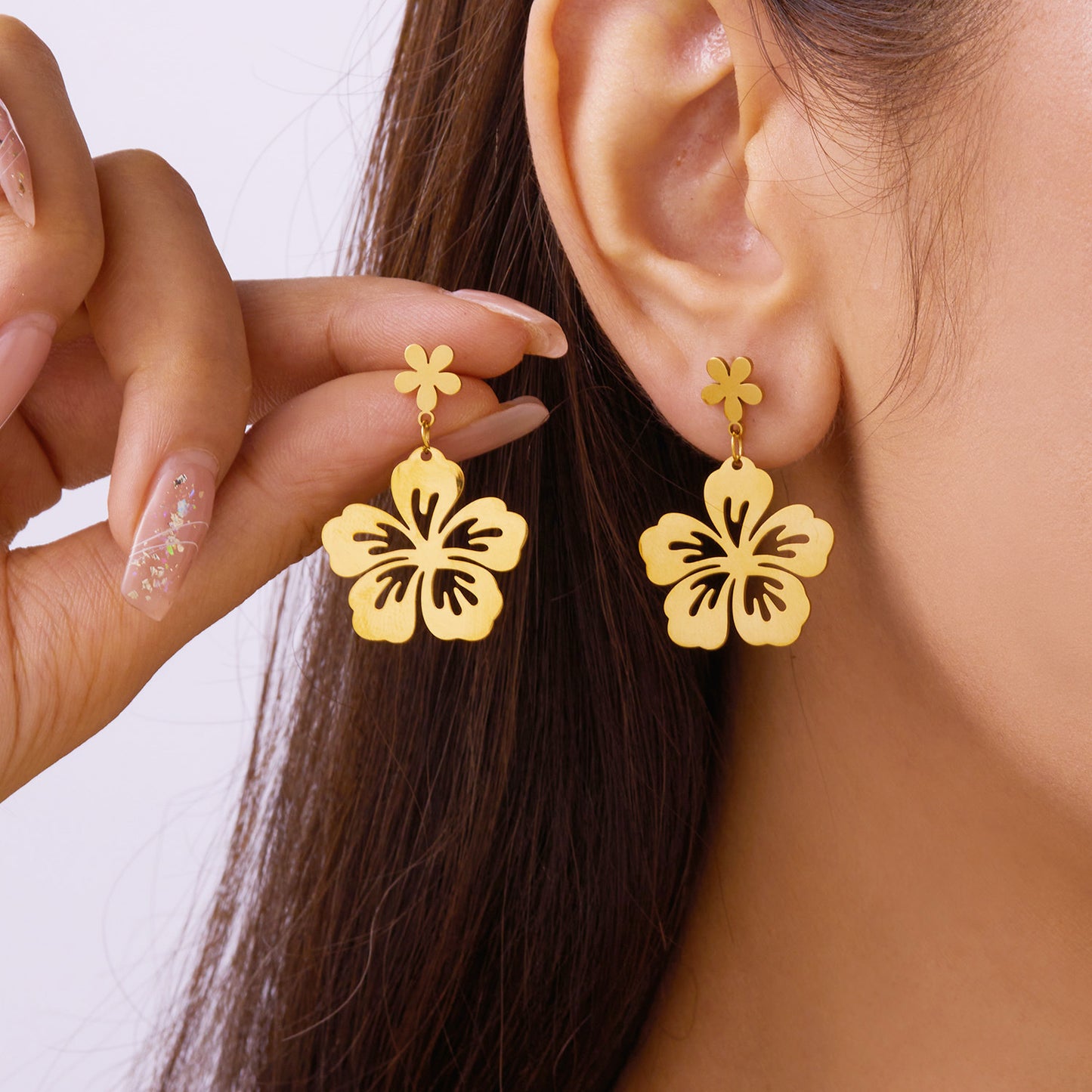 Women's Shell Stainless Steel Gold Fashion Earrings