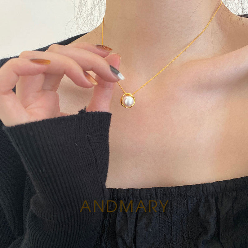 Women's Luxury Minority Advanced Design Simplicity Summer Clavicle Necklaces