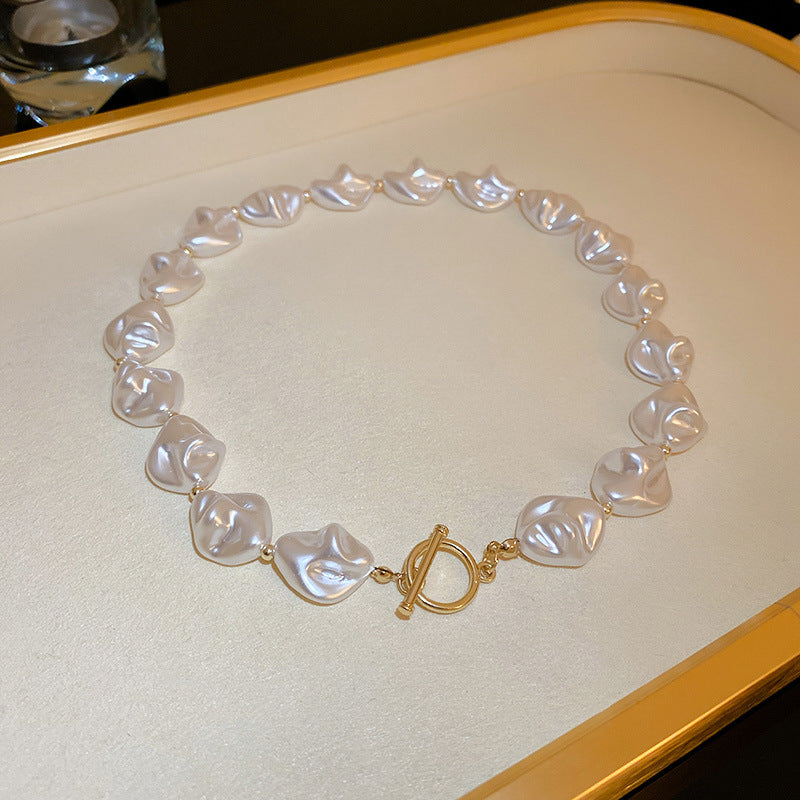 Women's Pearl Buckle Design Sense Temperament Clavicle Bracelets