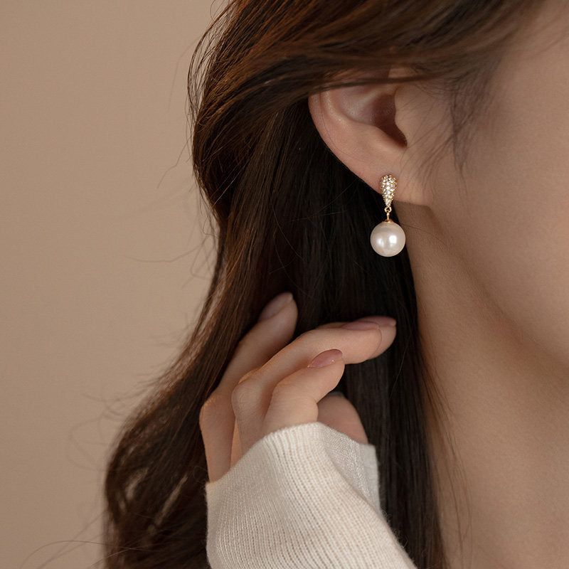 Drop Artificial Pearl Female High Sense Light Luxury Temperament Ear Stud Earrings