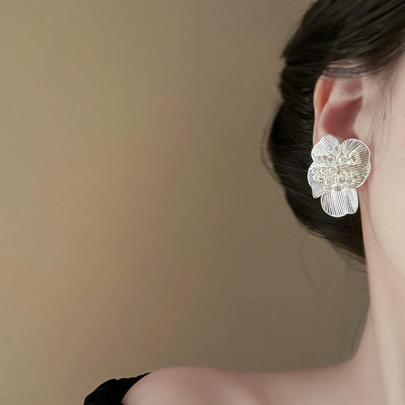 Flower Zircon Female Style Niche Design Earrings