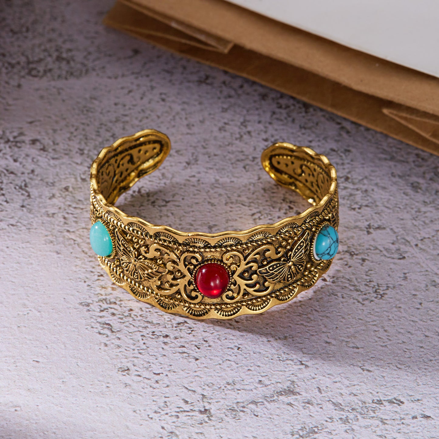 Women's Navajo Style Oval Turquoise Retro Two-tone Bracelets