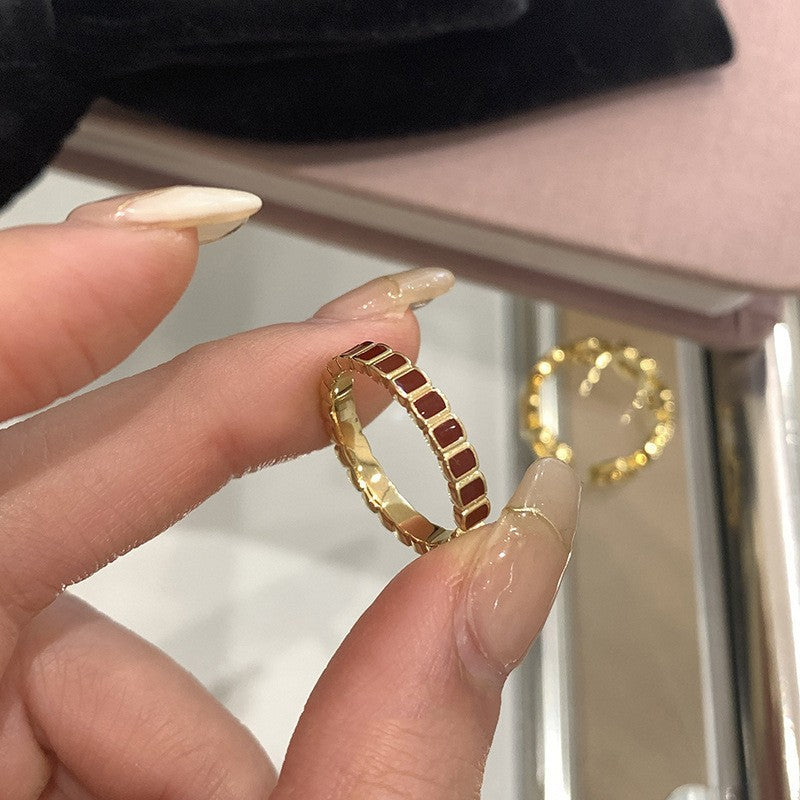 Women's Ornament Vintage Style Gold-plated Brushed Light Rings