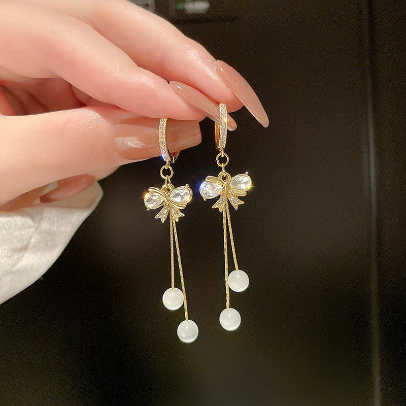 Sier Needle Cool Lady Temperament Butterfly Earrings