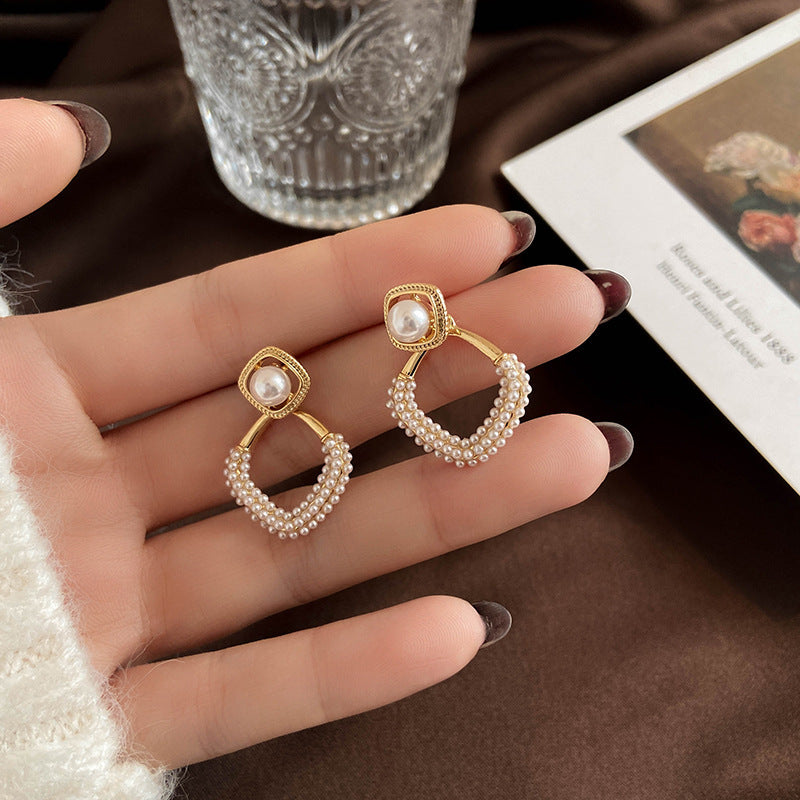Women's Luxury High-grade Sier Needle Simple Elegance Earrings