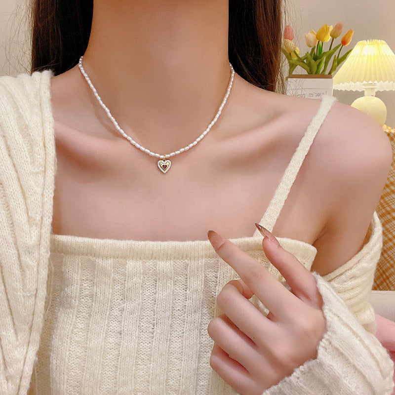Women's Attractive Fashionable Pearl Clavicle Love Necklaces