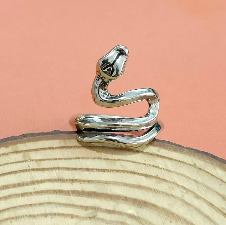 Women's & Men's Vintage Animal Spirit Snake Punk Exaggerated Personality Winding Rings