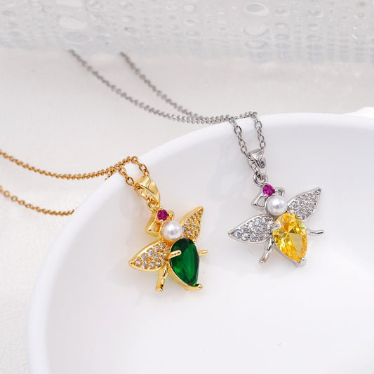 Women's Advanced Moving Bee Copper Plating Titanium Necklaces
