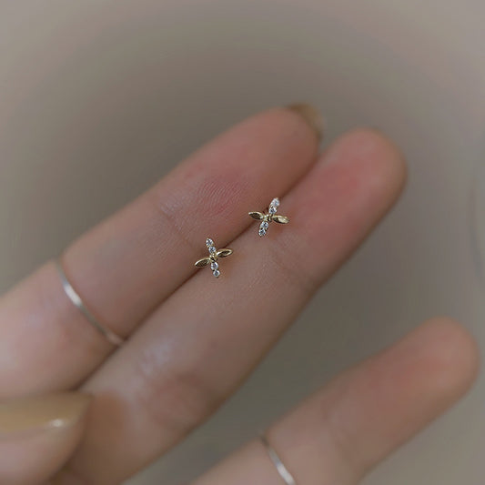 Micro Inlaid Zircon Four Leaf Clover Ear Earrings