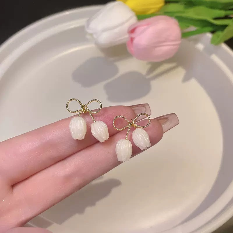 Light Luxury Diamond Female Niche Design Earrings