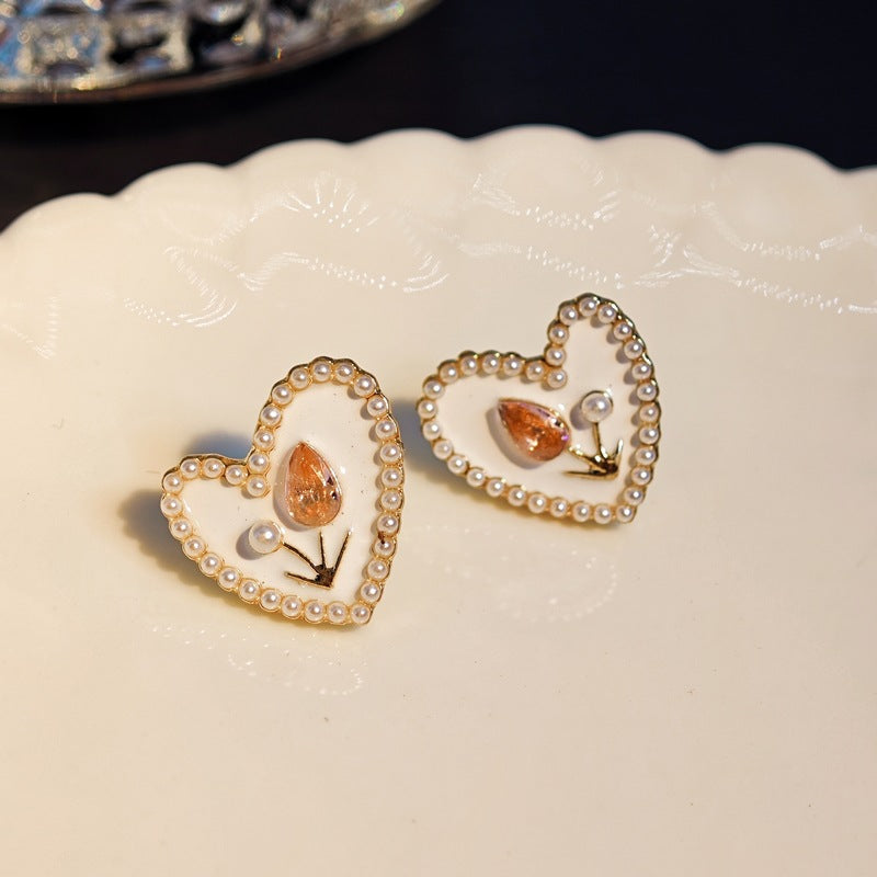 Women's Creative Simple Pearl Vintage Ornament Earrings