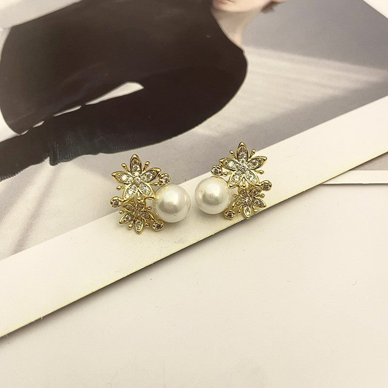 Shining Diamond Irregular Round Female Special Earrings