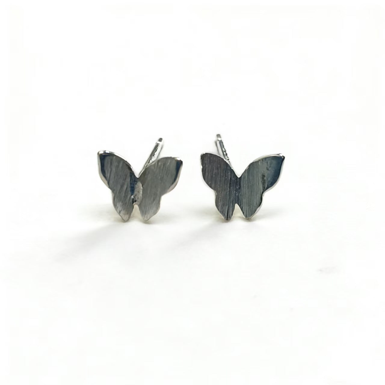Women's Butterfly Niche Design Simple Temperament Ear Earrings