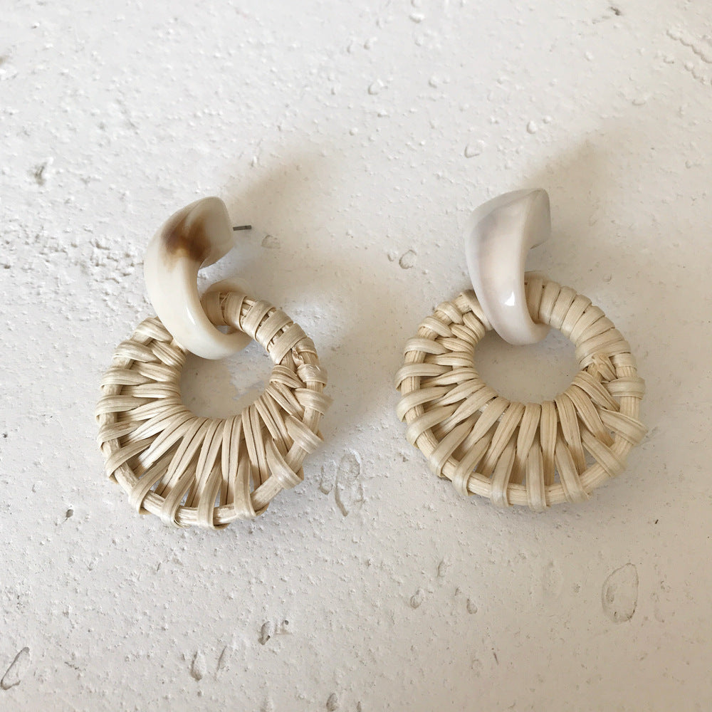 Pretty Resin Bamboo Rattan Straw Vintage Earrings
