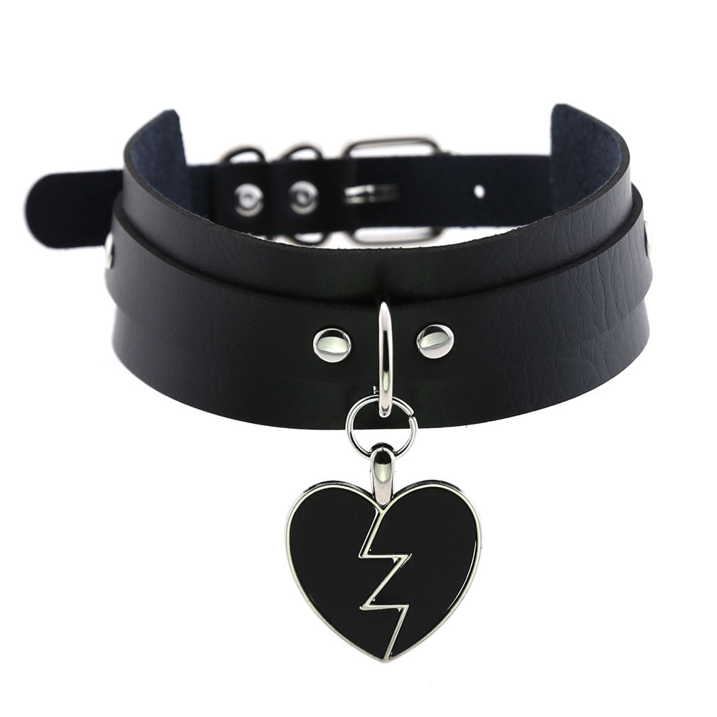 Rock Lightning Peach Heart Heartbreak Love Leather Neckband Clavicle Collar