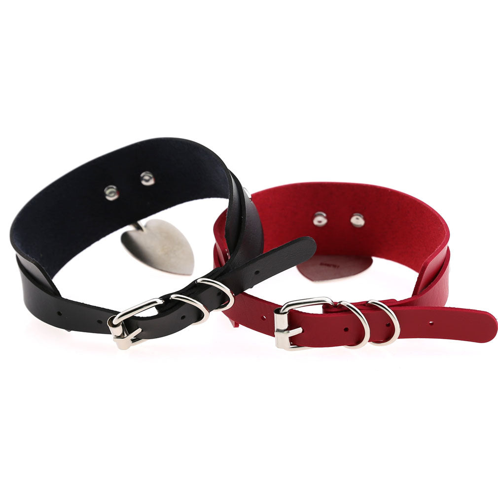 Rock Lightning Peach Heart Heartbreak Love Leather Neckband Clavicle Collar