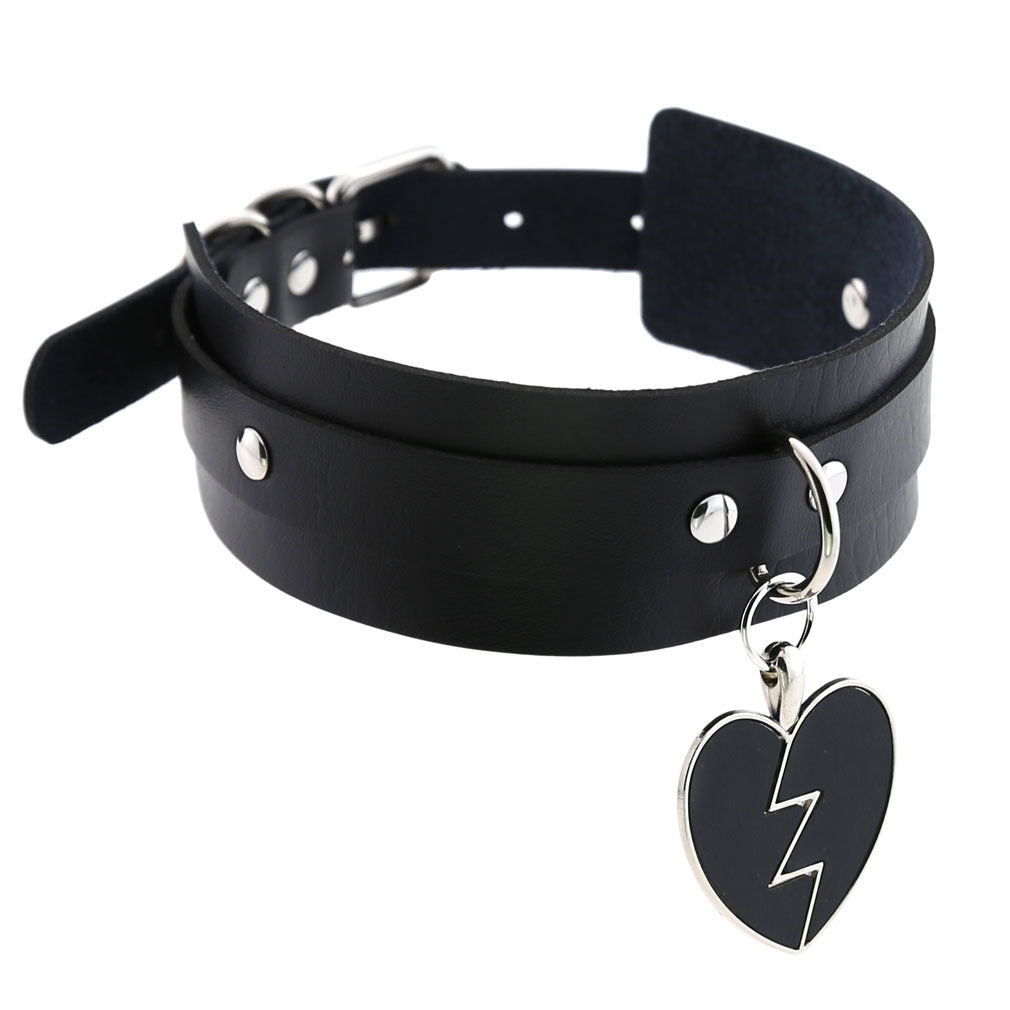 Rock Lightning Peach Heart Heartbreak Love Leather Neckband Clavicle Collar