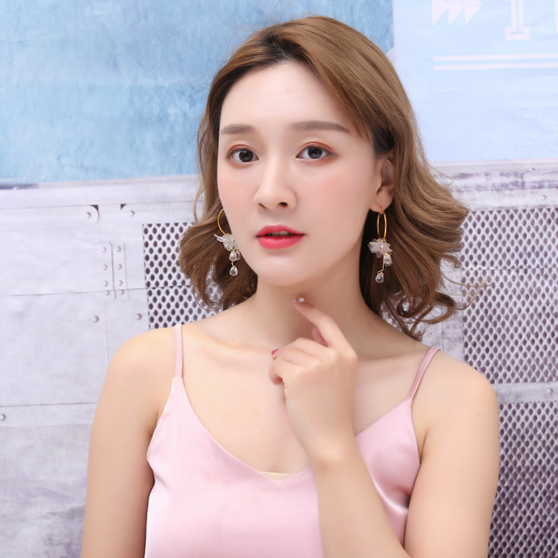 Women's Korean Style Graceful Personality Crystal Flower Long Rings