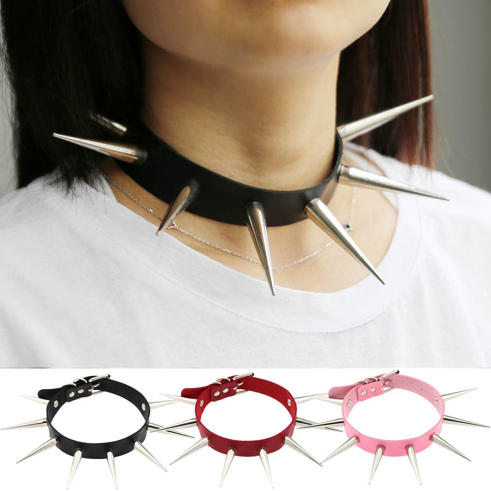 Gothic Trend Neutral Super Cool Pointed Spike Rivet Collar