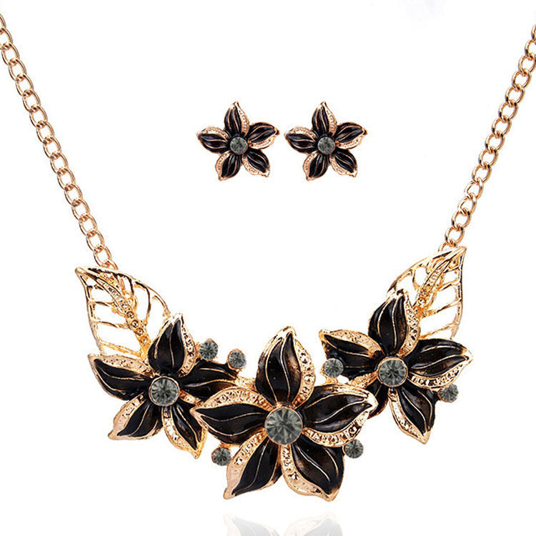Slouchy Fashion Flower Drop Oil Diamond Necklace