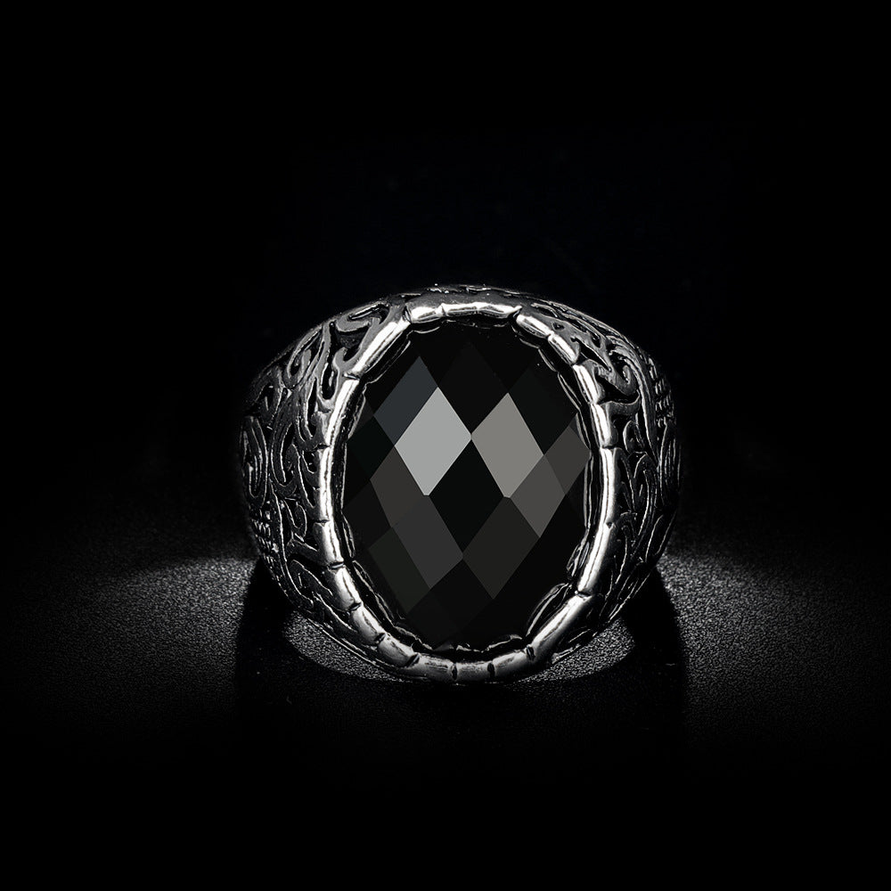 Men's Retro Big Gem Domineering Exquisite Totem Rings