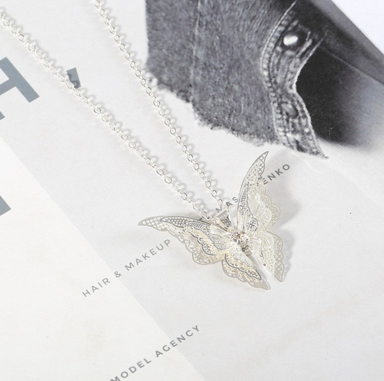 Hollow Pointed Butterfly With Chain Diamond Flying Necklace