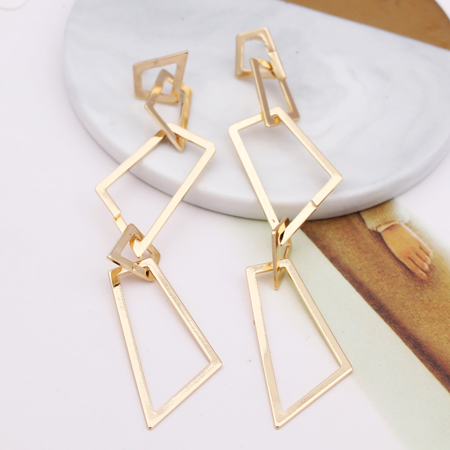 Simple Pierced Geometric Fashionable Temperamental Frosty Earrings